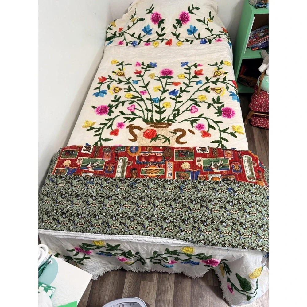 Handmade Quilt 54.5 X 73.5 Farmhouse Antiques Barn Cow Farm Western Blanket Barn
